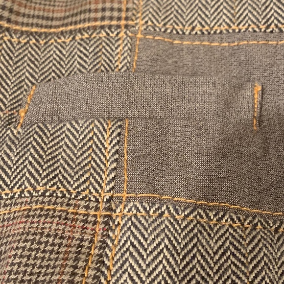 Vintage Gap Blazer.  Plaids..size removed  but its a L or XL - Picture 6 of 6